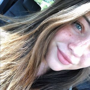 Meet your Posher, Adalayde